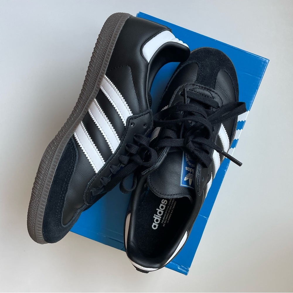 Adidas Sambas OG ‘Black Gum’